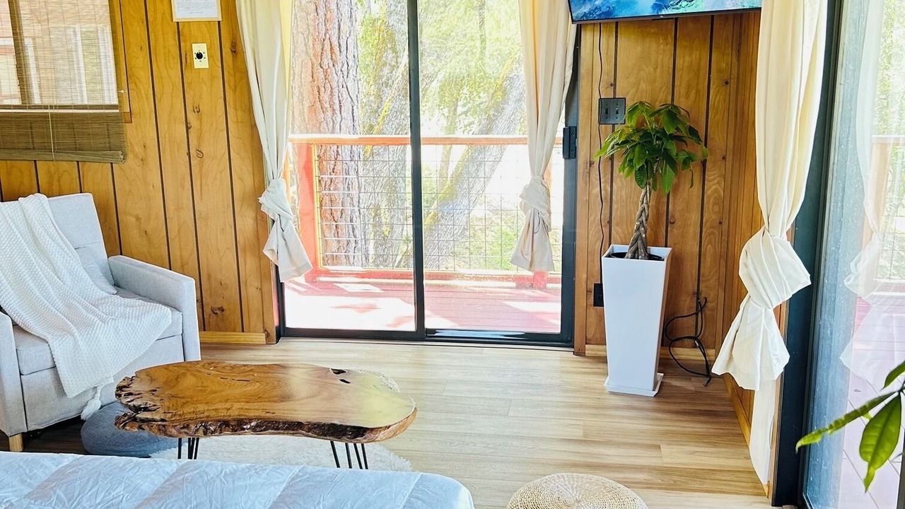 Photo of Bedroom in Midpines