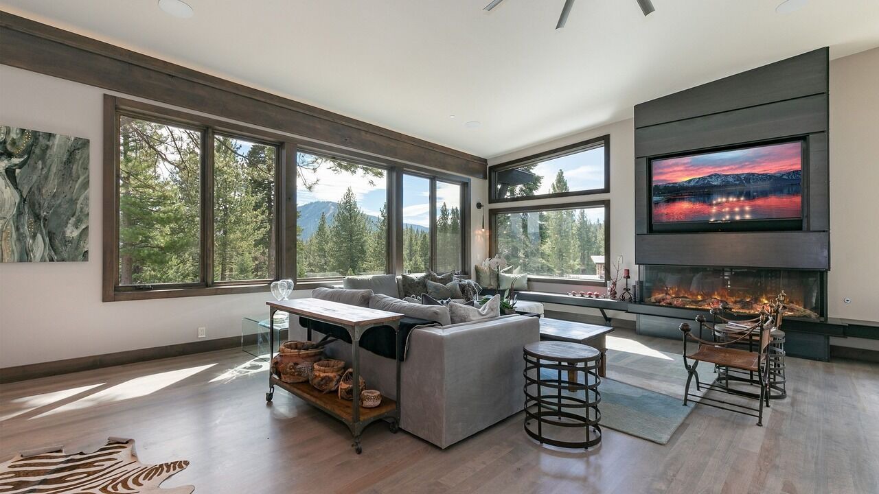 Photo of Livingroom in Ponderosa Palisades