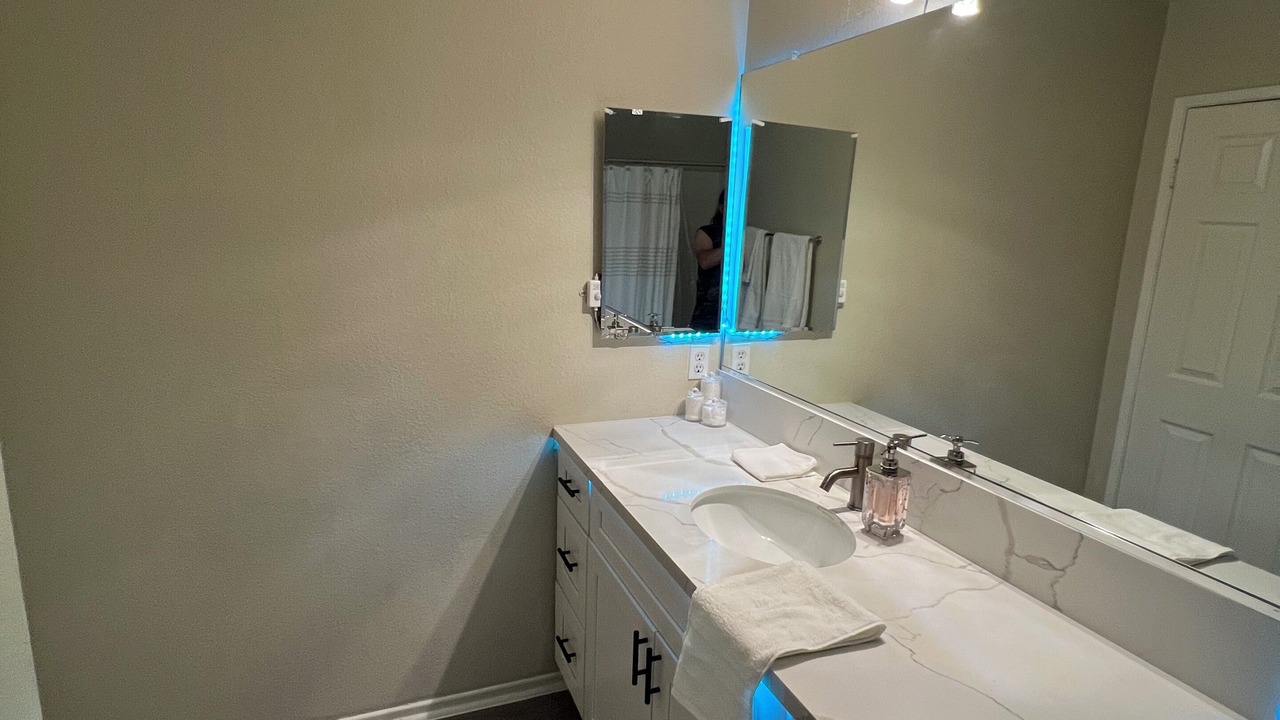 Photo of Bathroom in Palmdale