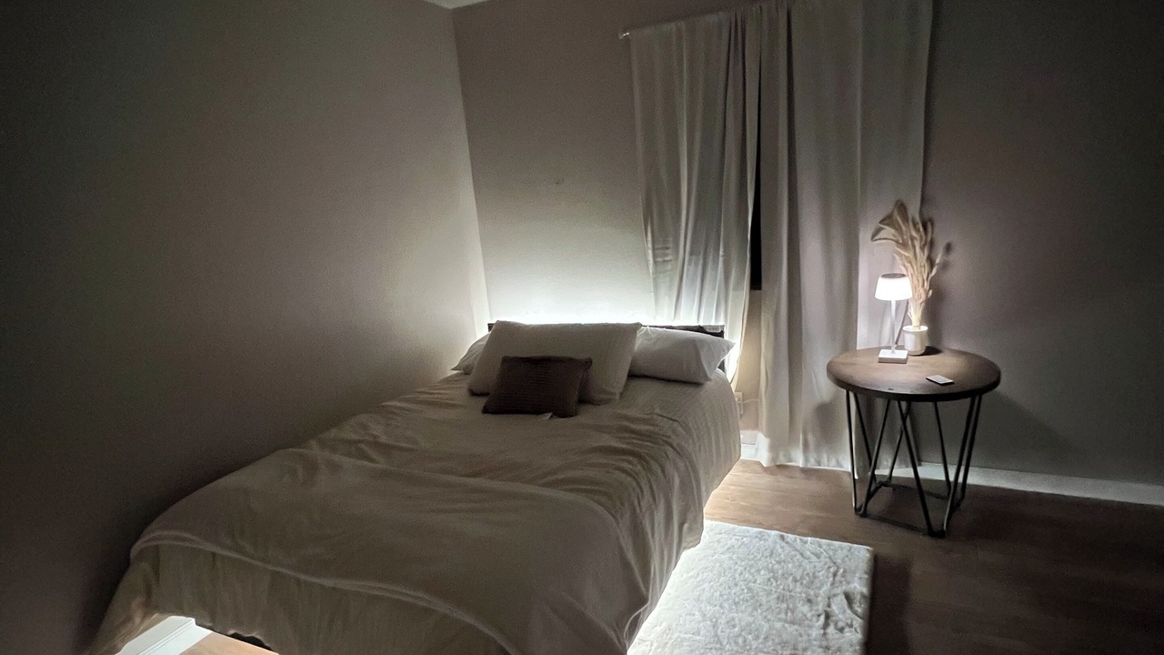 Photo of Bedroom in Palmdale