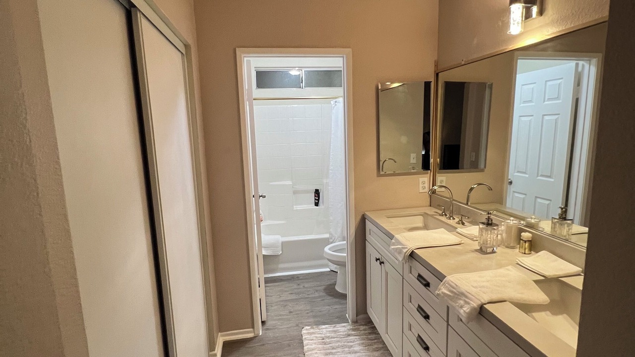 Photo of Bathroom in Palmdale