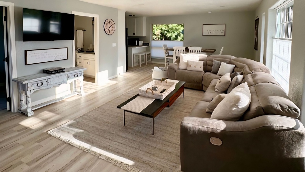 Photo of Livingroom in Fort Dick
