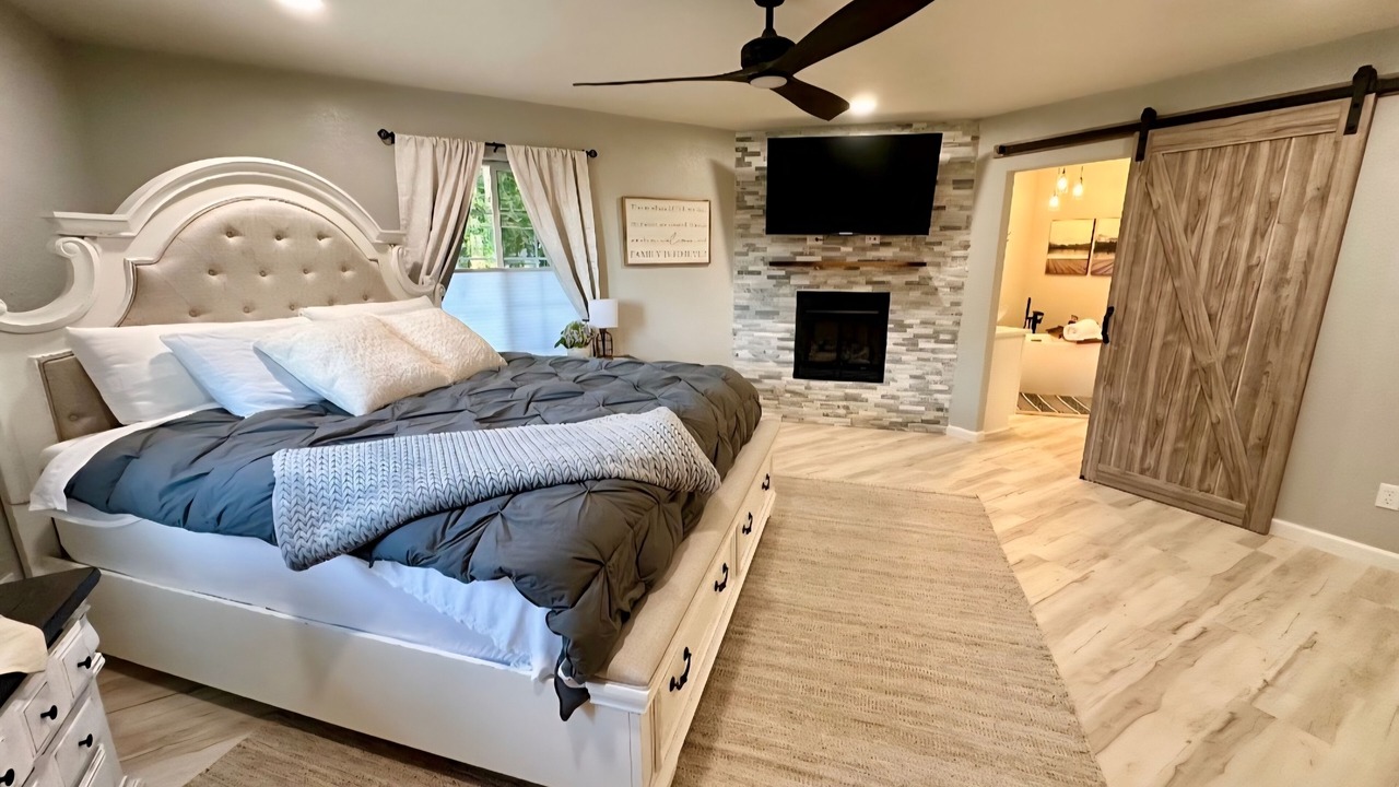 Photo of Bedroom in Fort Dick
