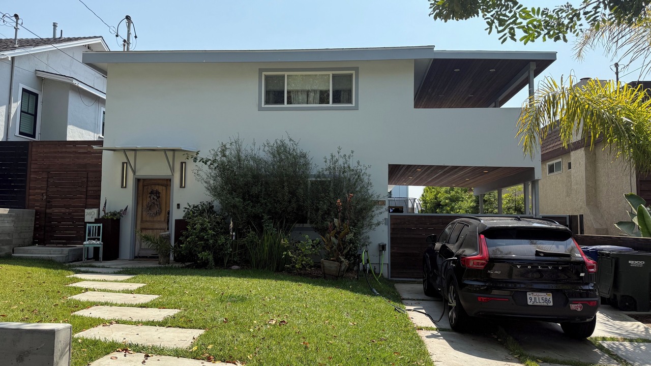 Photo of Others in El Segundo