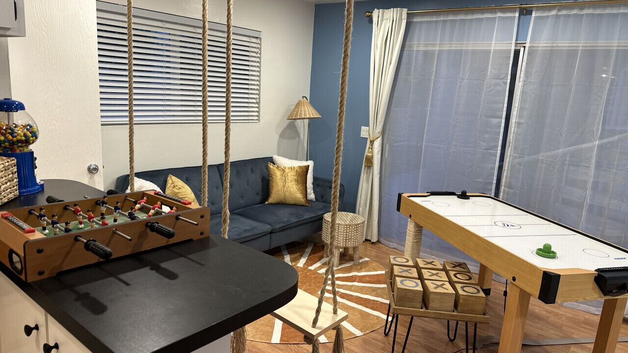 Photo of Bedroom in Gas Lamp Section