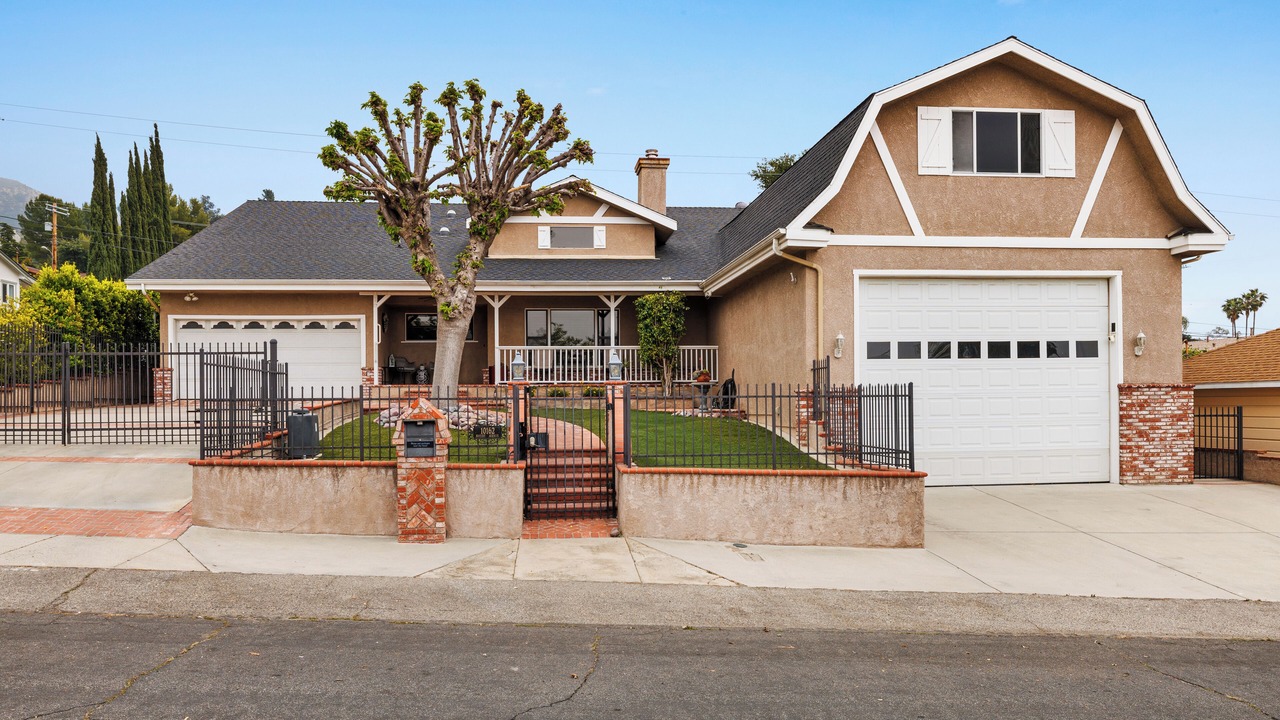 Photo of Outdoor in Sunland-Tujunga