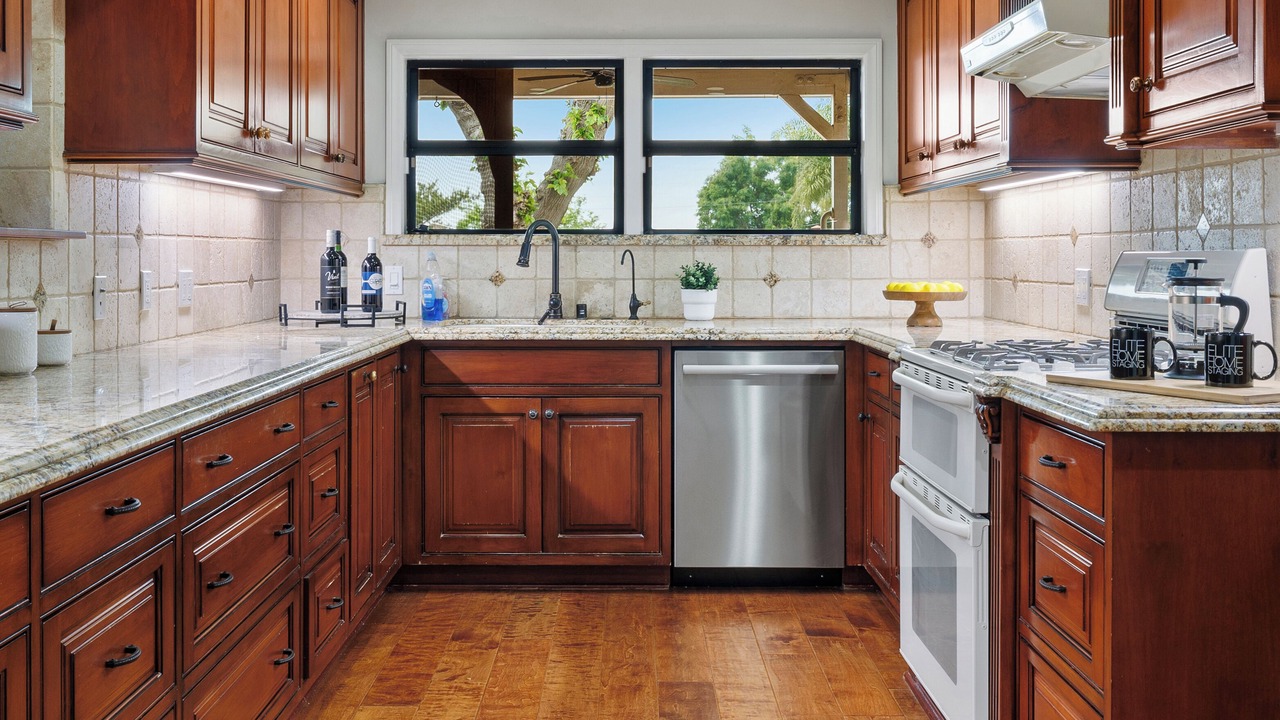 Photo of Kitchen in Sunland-Tujunga