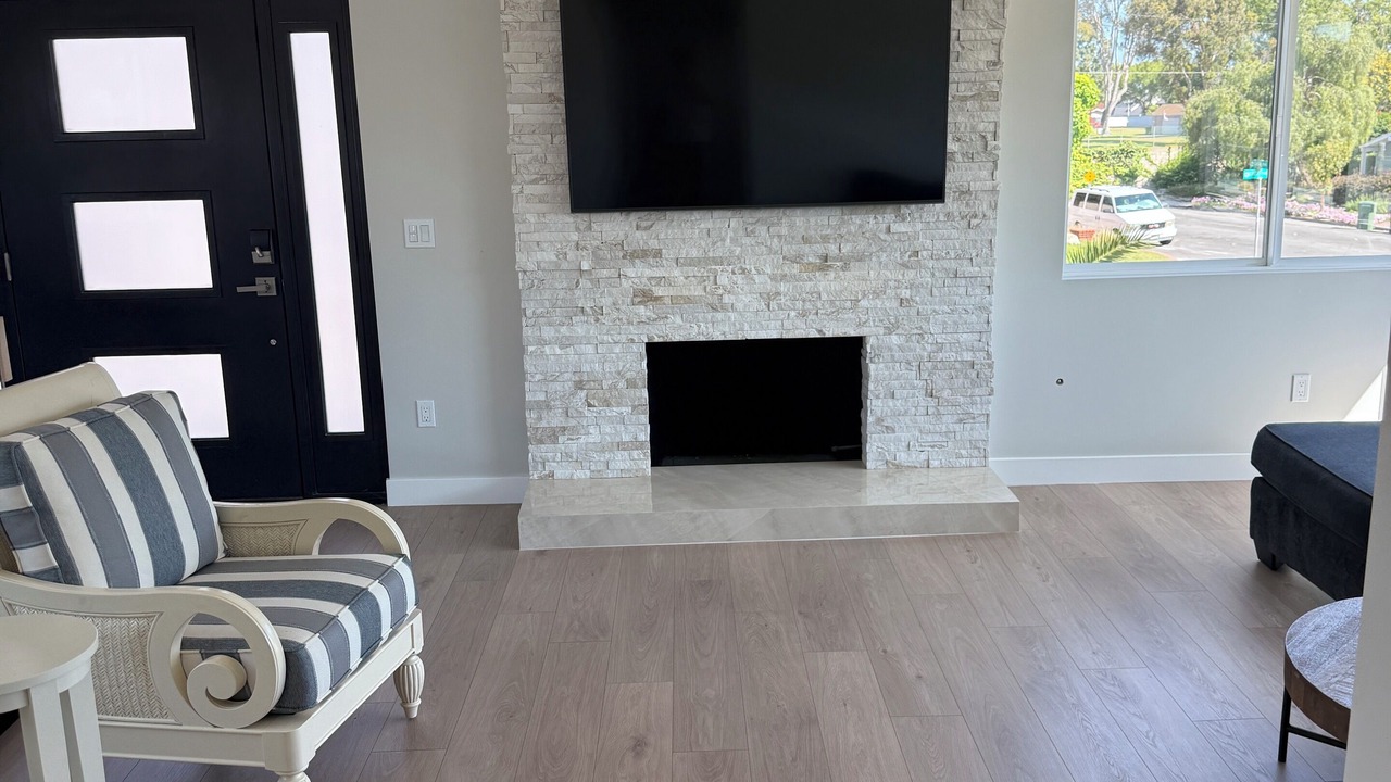 Photo of Livingroom in Seal Beach