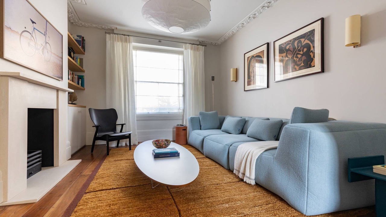 Photo of Livingroom in Camden Town with Primrose Hill