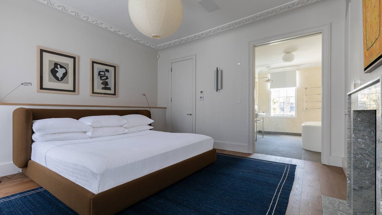Photo of Bedroom in Camden Town with Primrose Hill