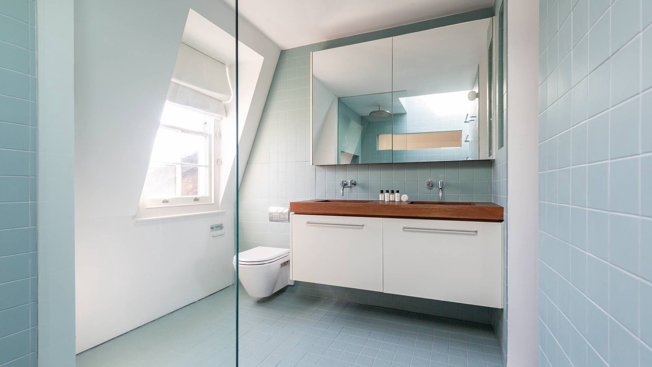 Photo of Bathroom in Camden Town with Primrose Hill