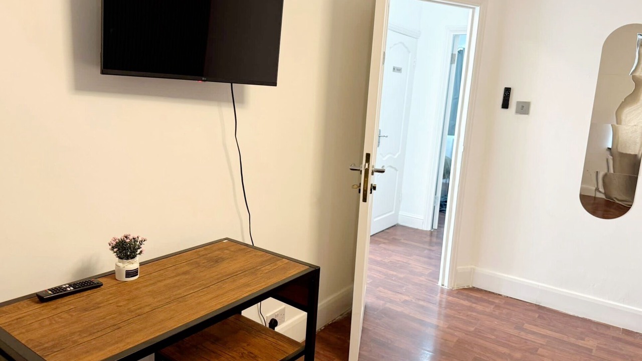 Photo of Bedroom in Dudden Hill