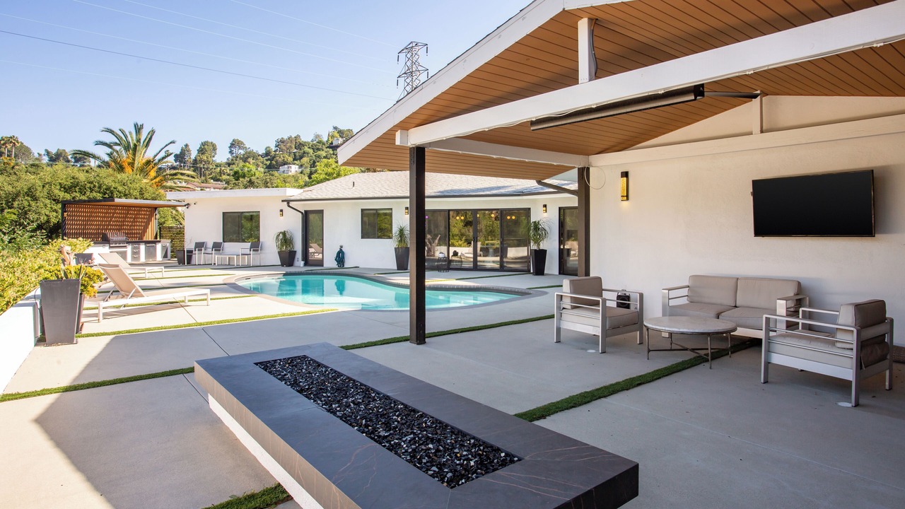 Photo of Outdoor in Studio City