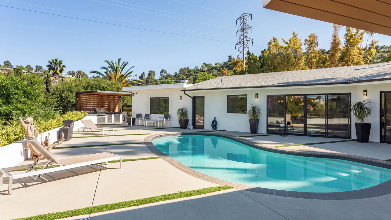Photo of Outdoor in Studio City