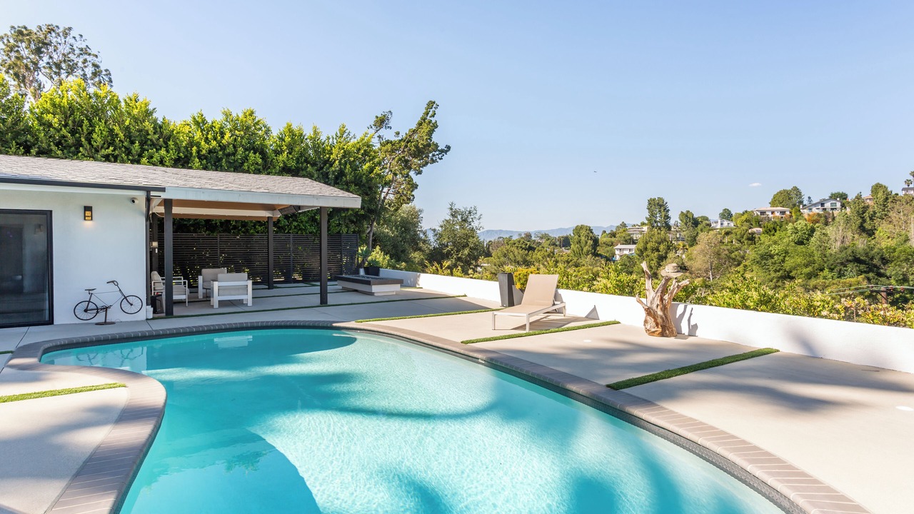 Photo of Outdoor in Studio City