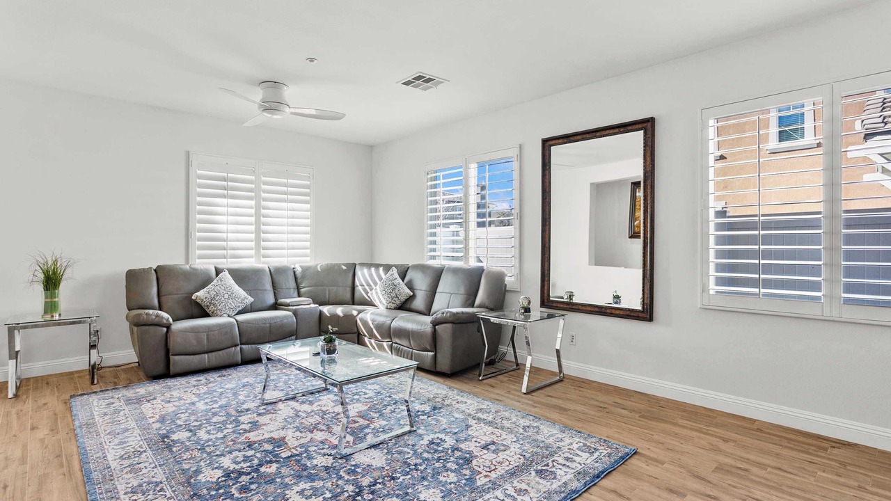 Photo of Livingroom in Loma Linda