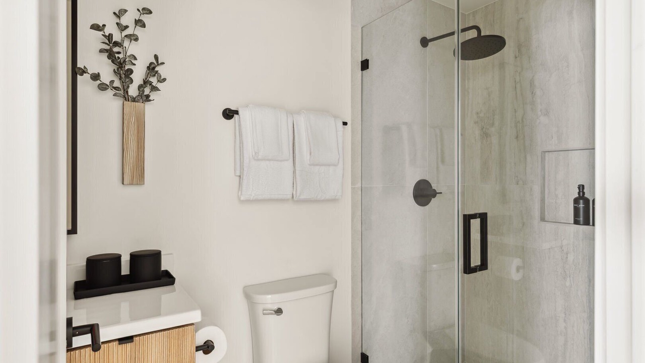Photo of Bathroom in Tree Section