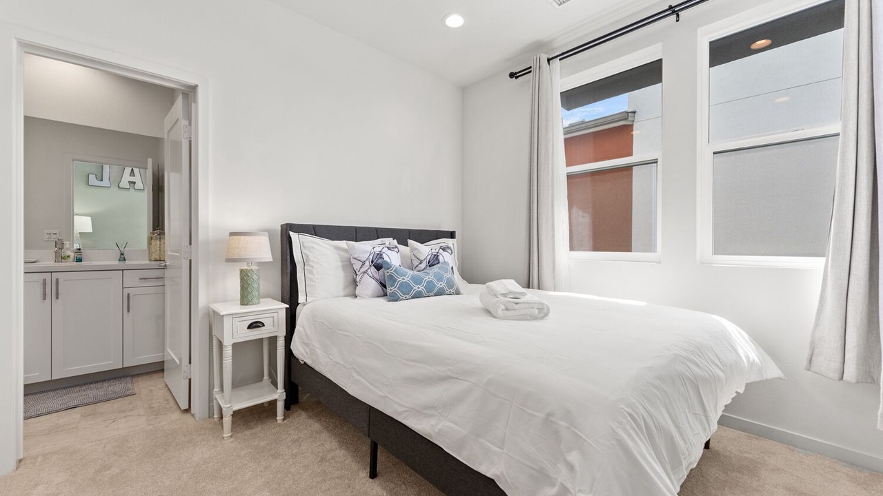 Photo of Bedroom in Irvine