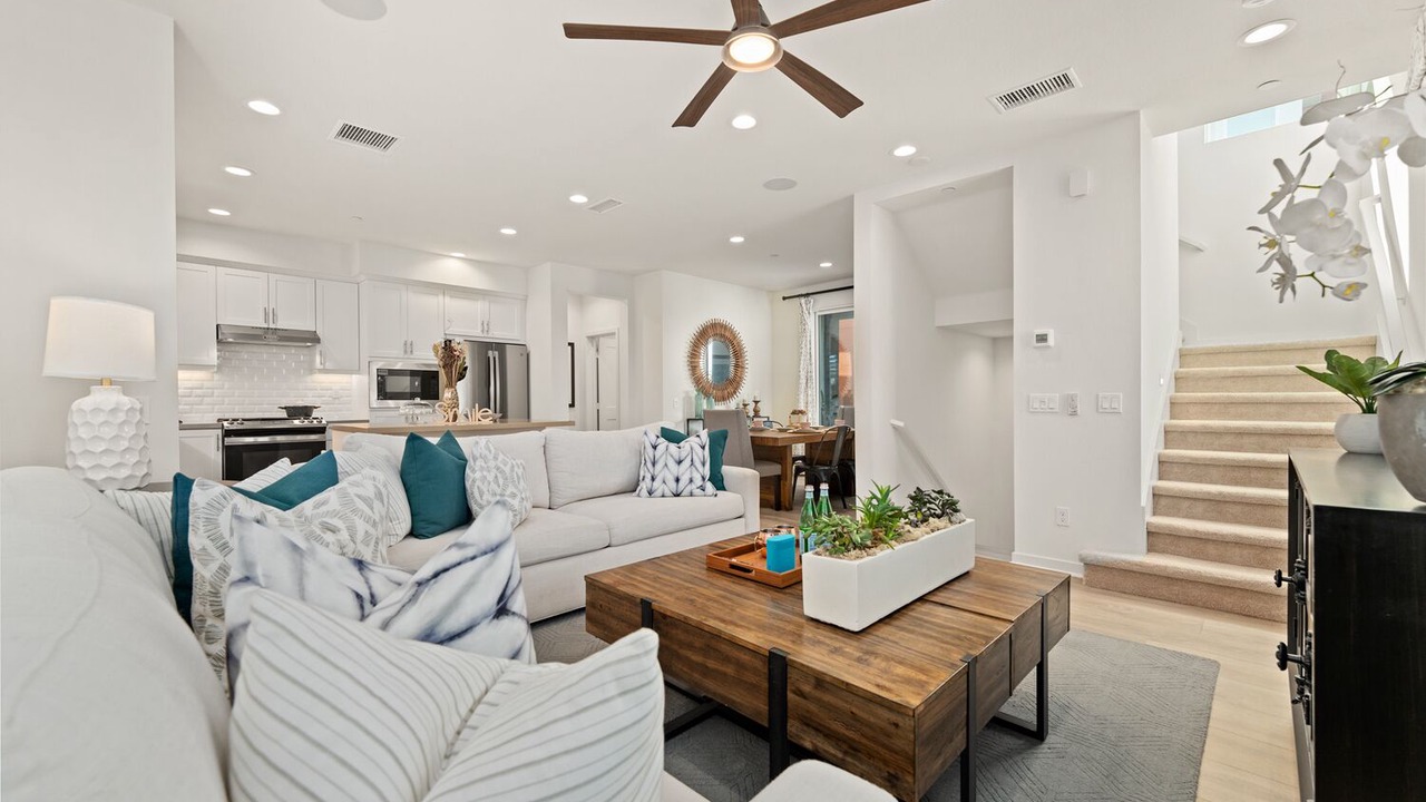 Photo of Livingroom in Irvine