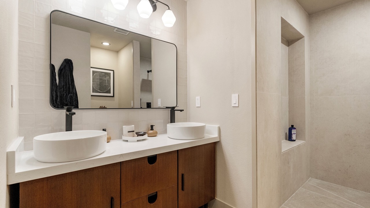 Photo of Bathroom in Crescent City