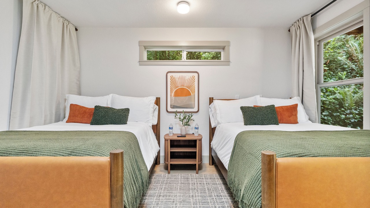 Photo of Bedroom in Crescent City
