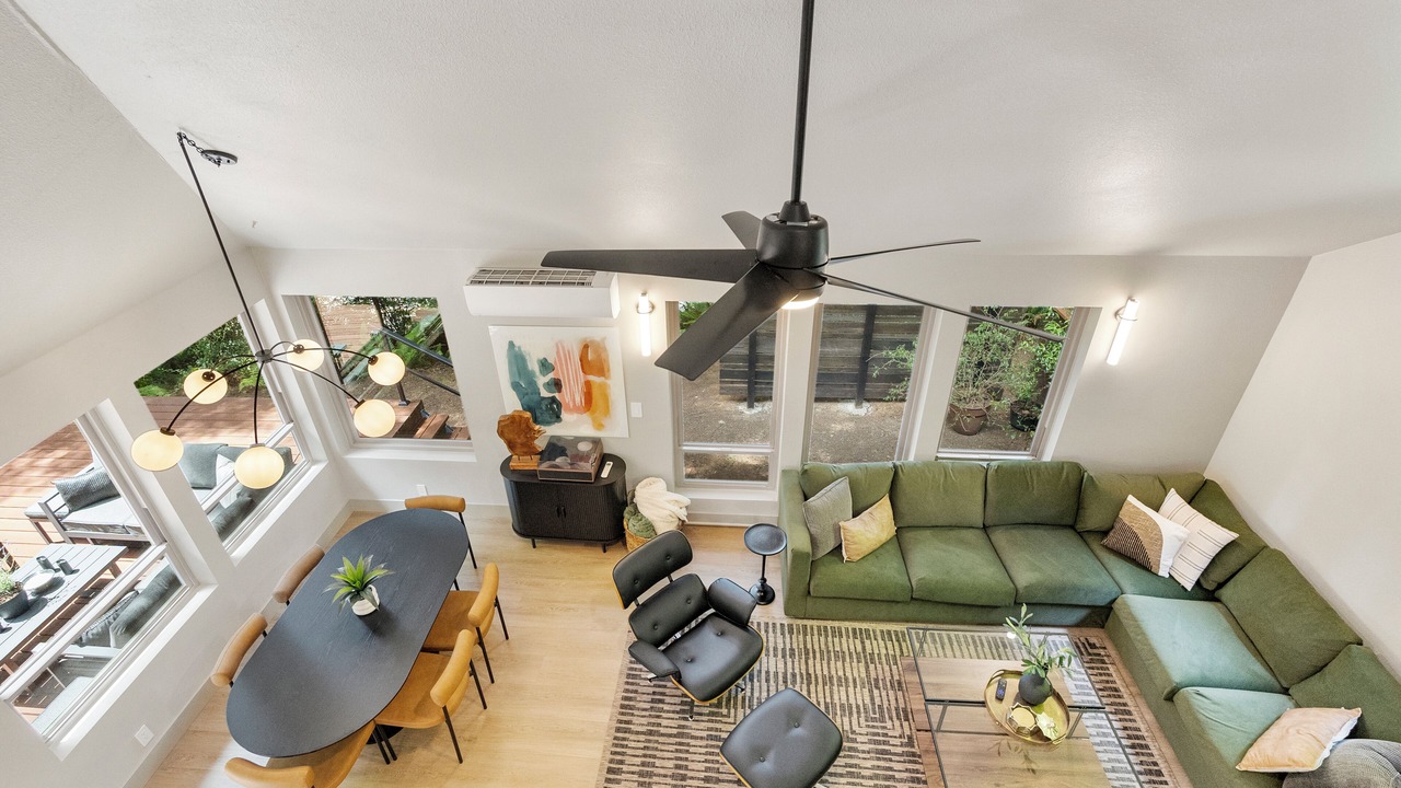 Photo of Livingroom in Crescent City