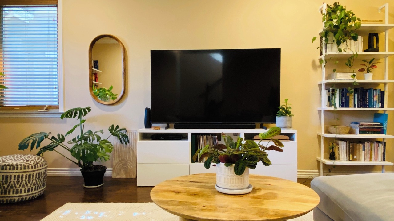 Photo of Livingroom in Lamanda Park