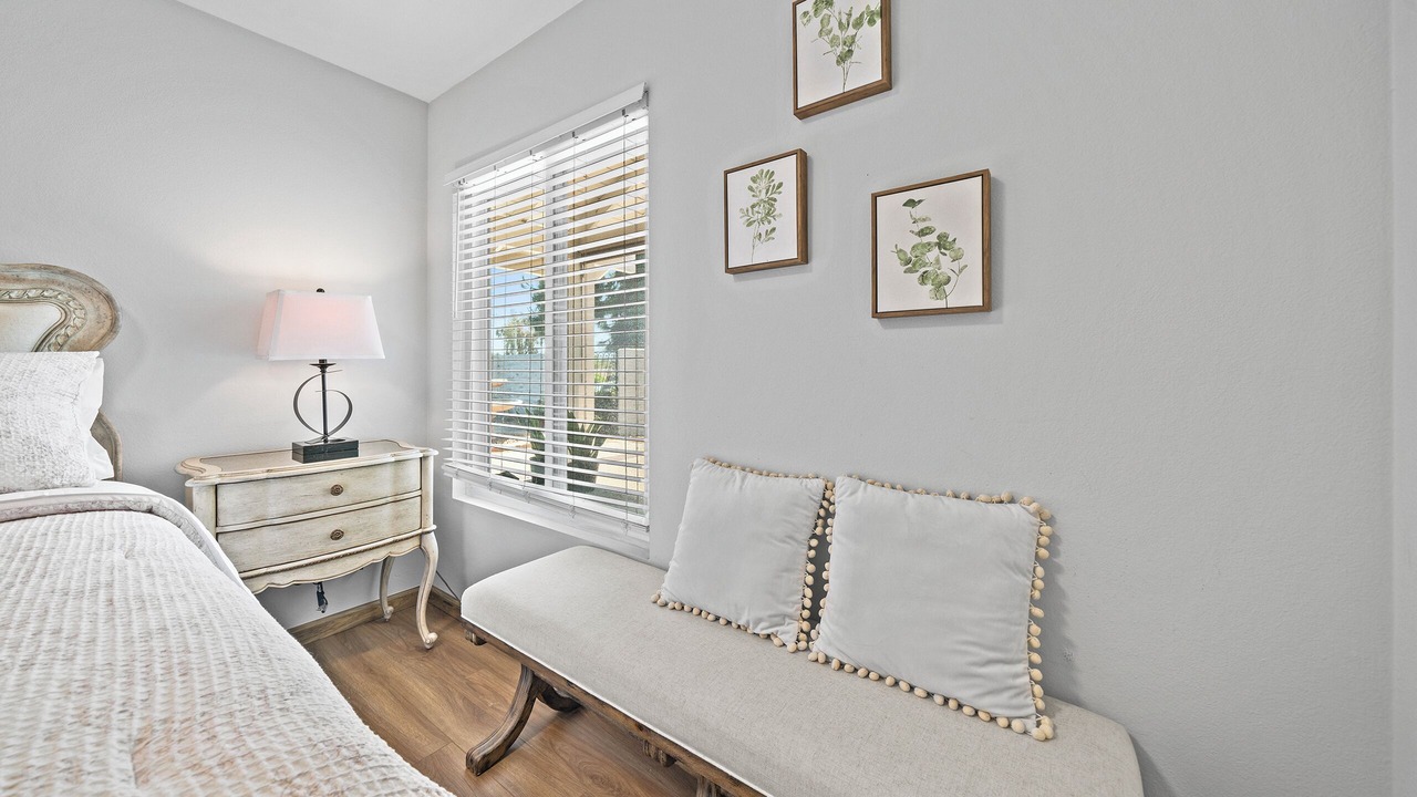 Photo of Bedroom in Walnut