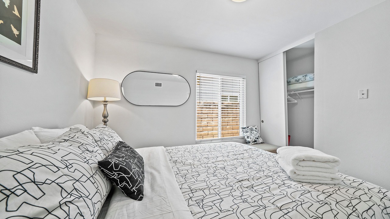 Photo of Bedroom in Walnut