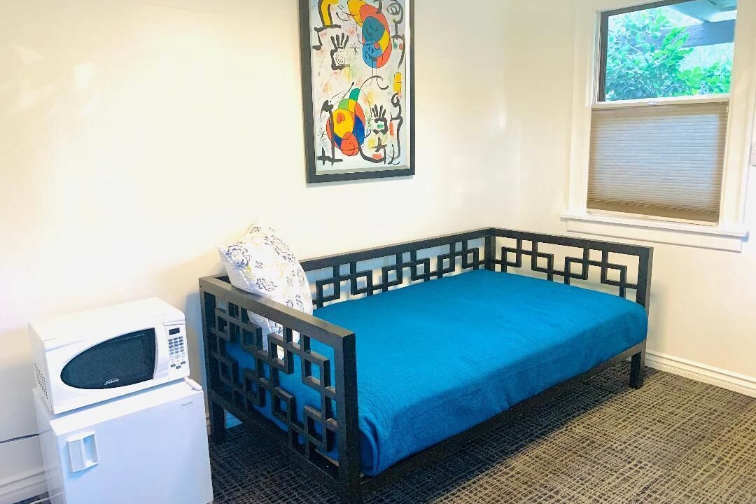 Photo of Bedroom in Altadena