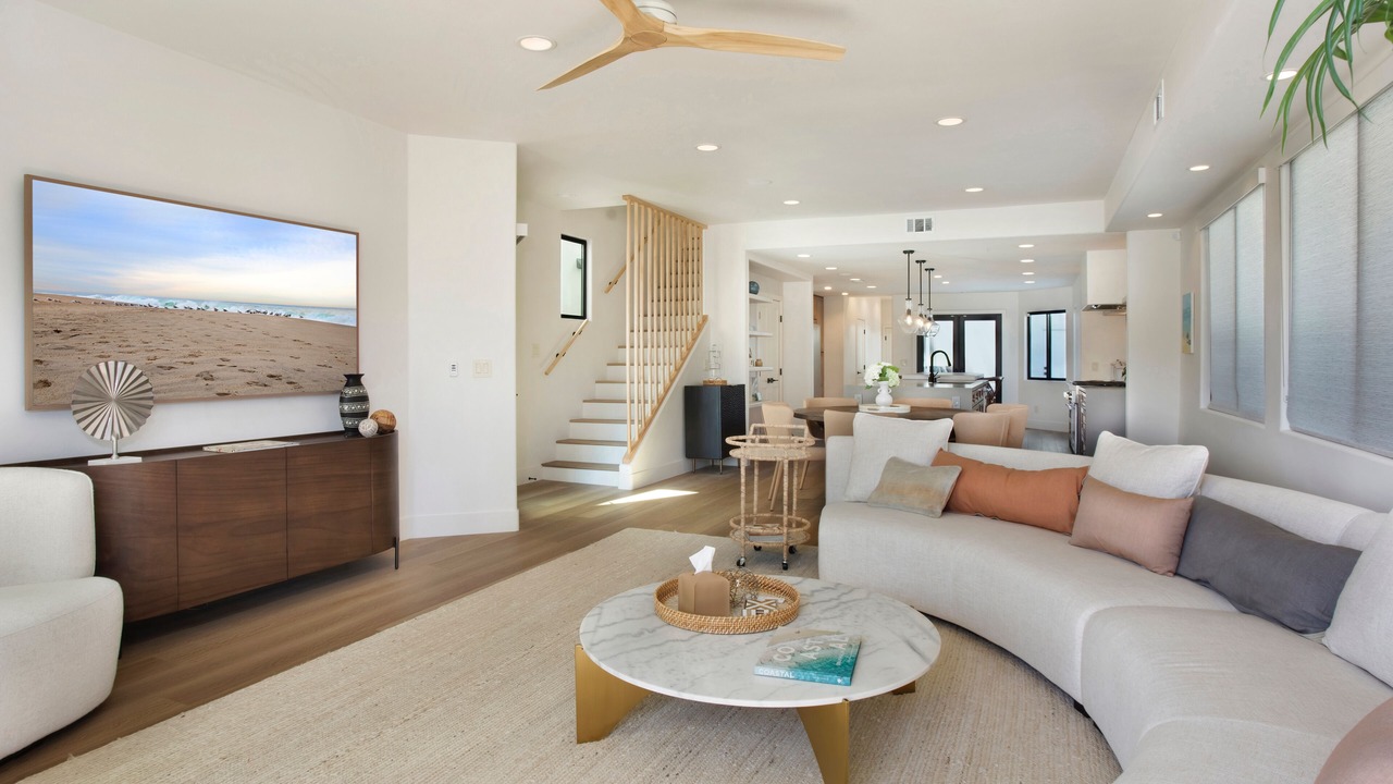 Photo of Livingroom in Huntington Beach