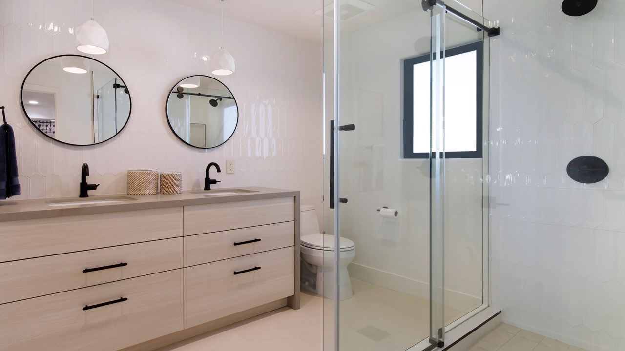 Photo of Bathroom in Huntington Beach
