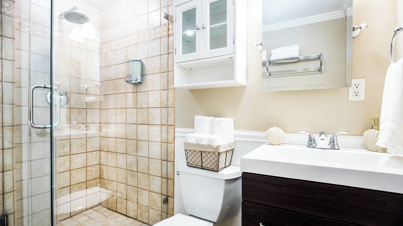 Photo of Bathroom in Anaheim Resort