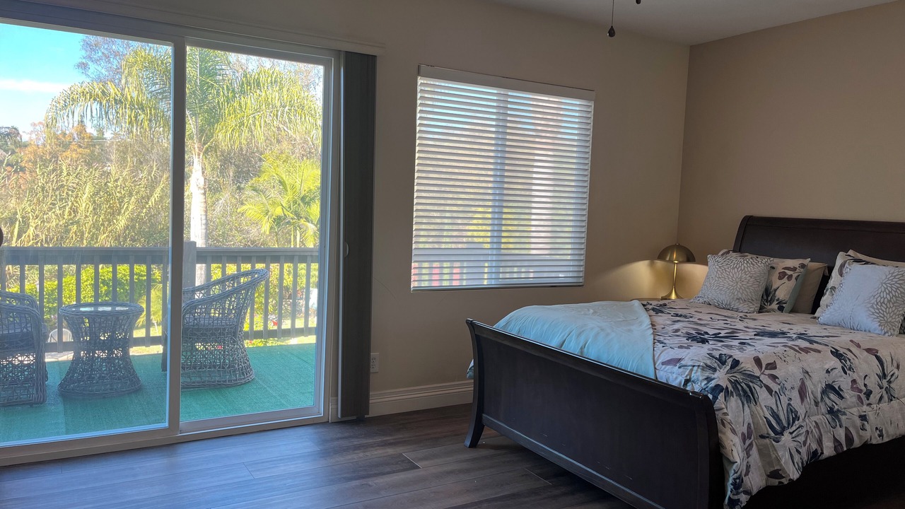 Photo of Bedroom in Vista