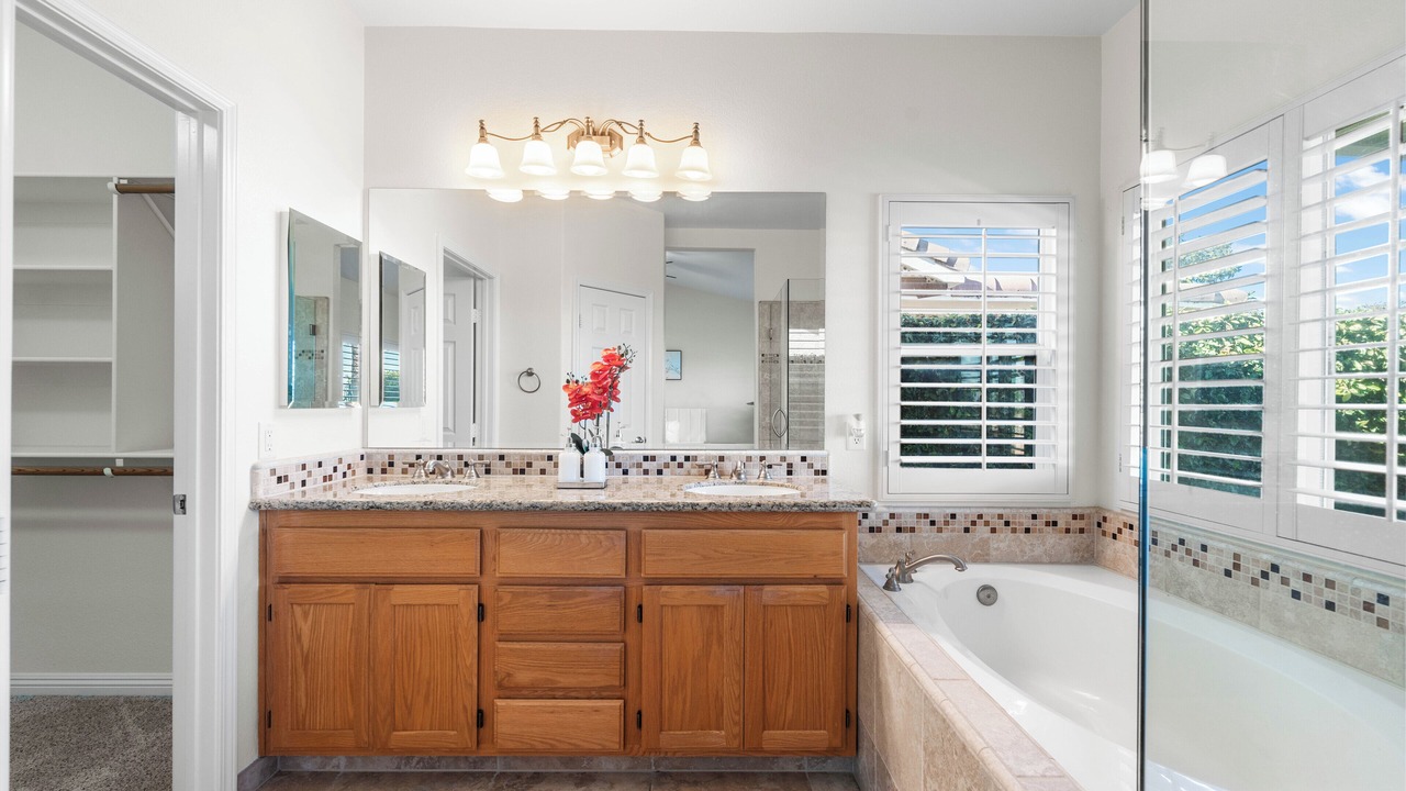 Photo of Bathroom in Palmdale