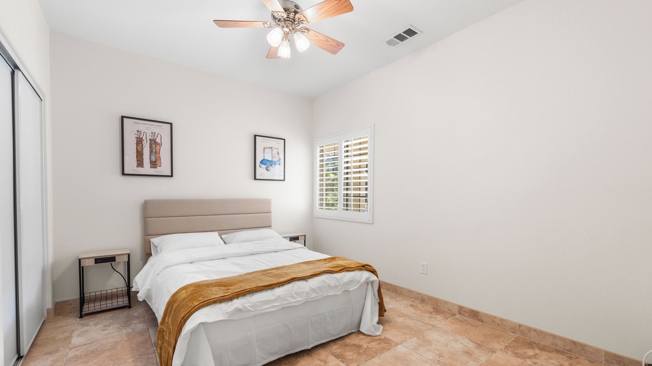 Photo of Bedroom in Palmdale