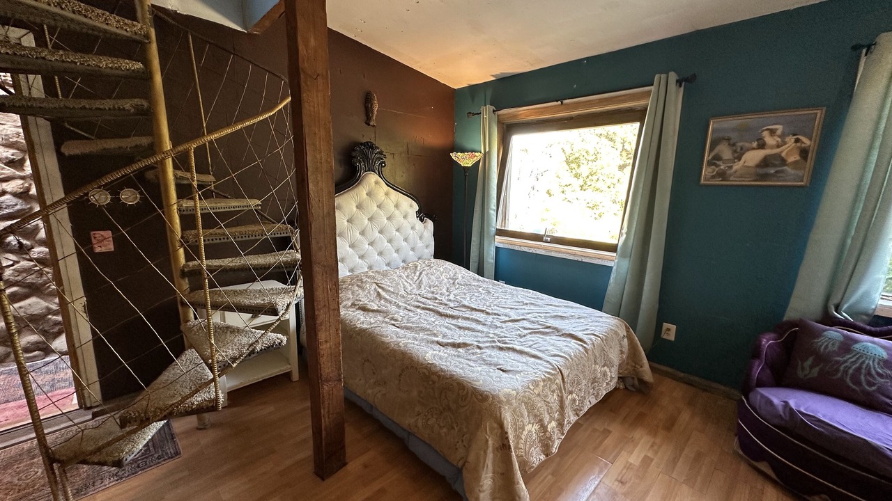 Photo of Bedroom in Topanga