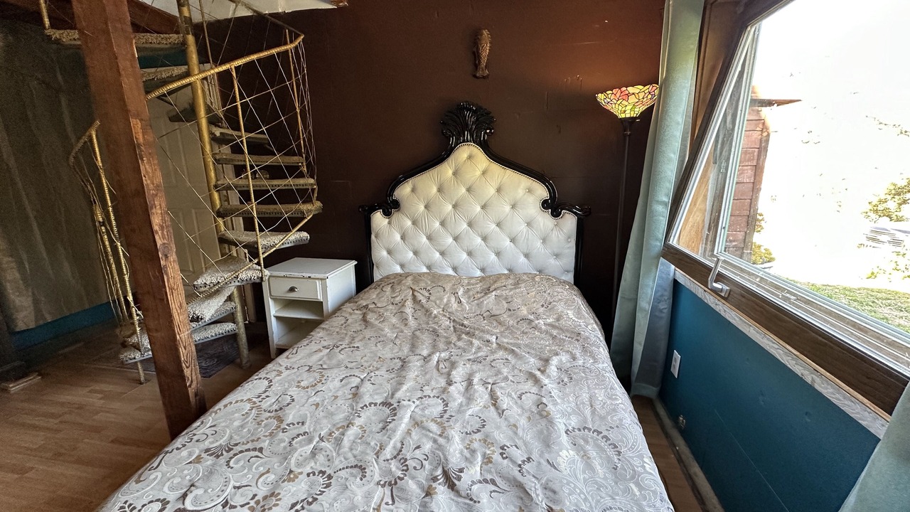 Photo of Bedroom in Topanga