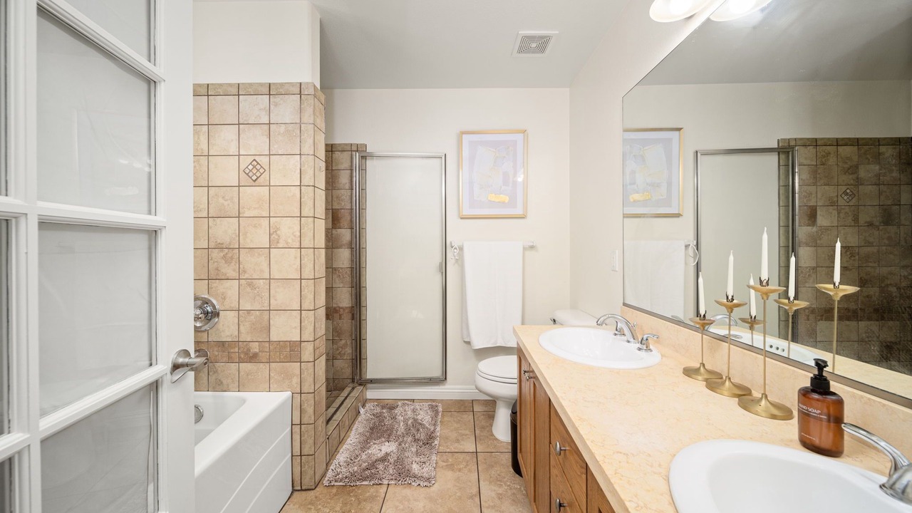 Photo of Bathroom in Duarte
