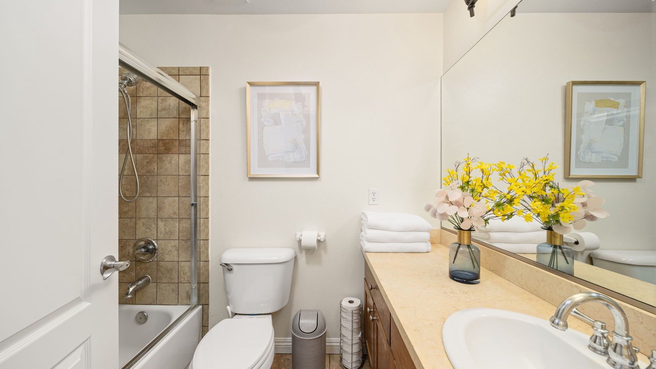 Photo of Bathroom in Duarte