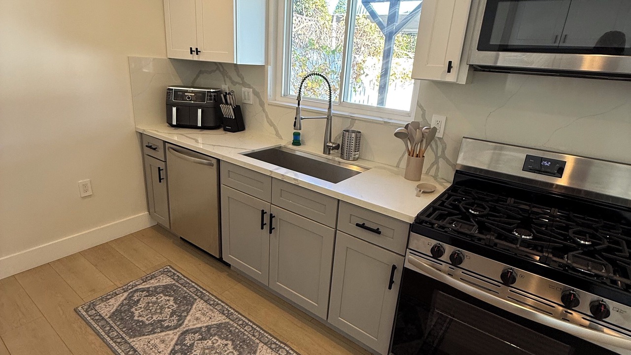 Photo of Kitchen in Reseda