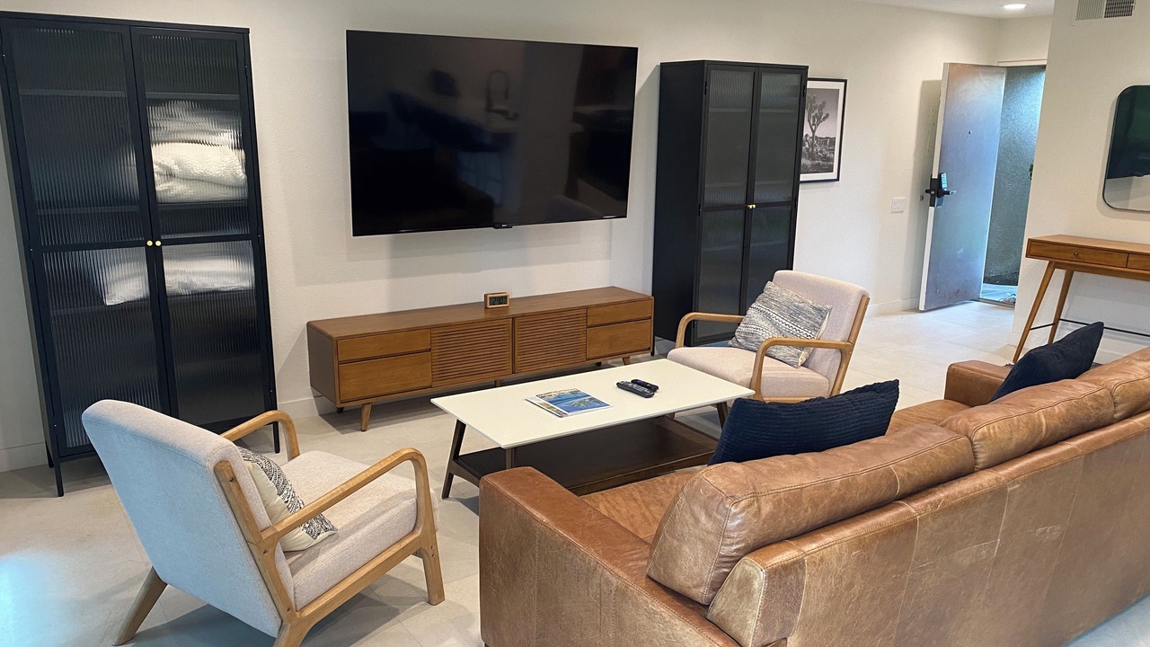 Photo of Livingroom in Palm Desert