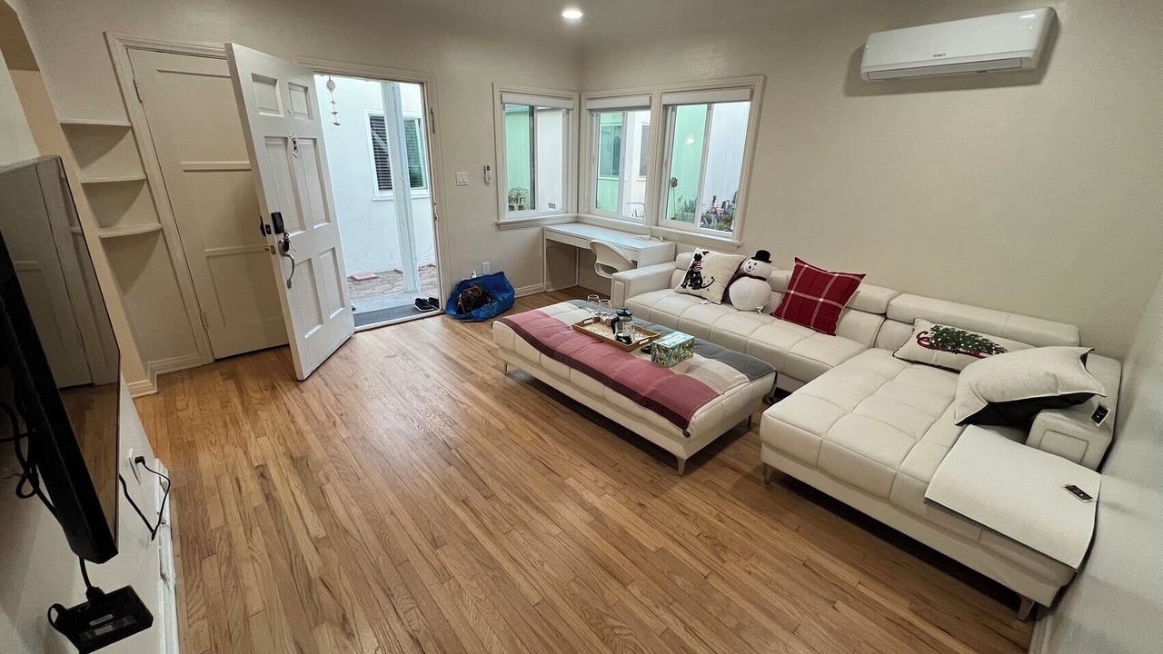Photo of Livingroom in Alhambra