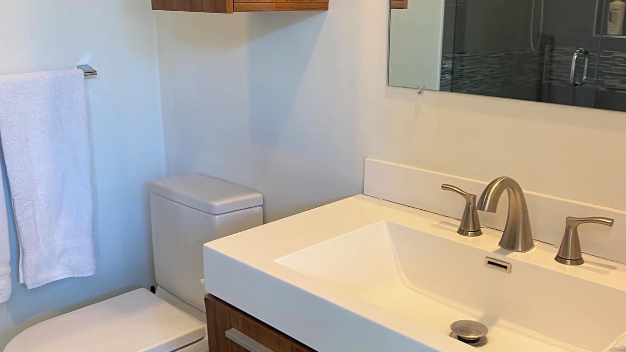 Photo of Bathroom in Sunrise Vista Chino
