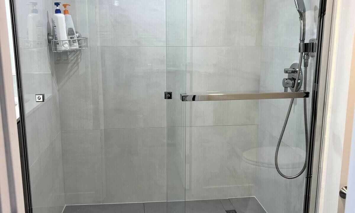 Photo of Bathroom in Sunset District