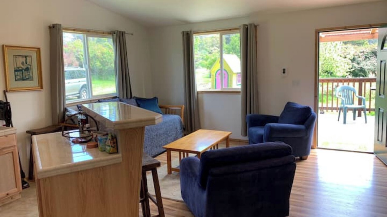 Photo of Livingroom in Fort Bragg