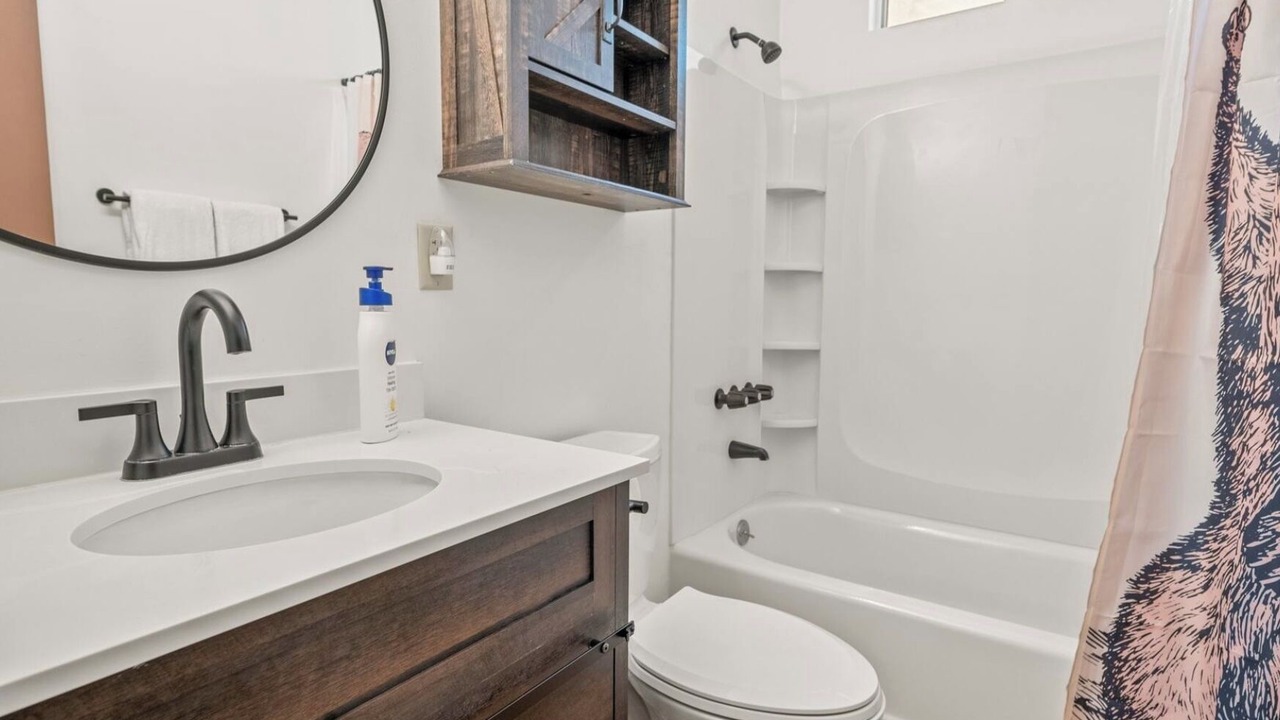 Photo of Bathroom in Fox Farm