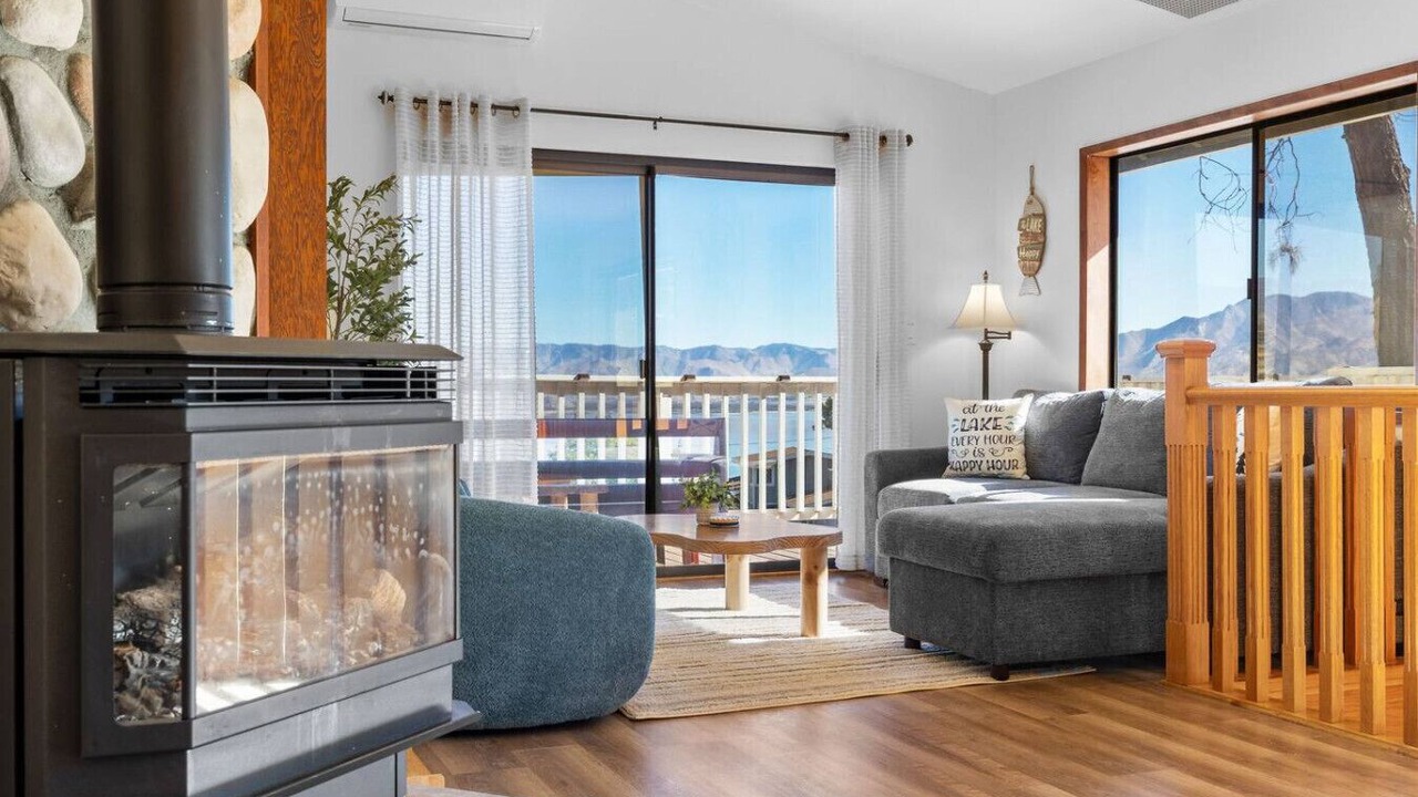 Photo of Livingroom in Wofford Heights