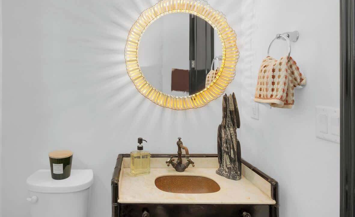 Photo of Bathroom in San Juan Capistrano