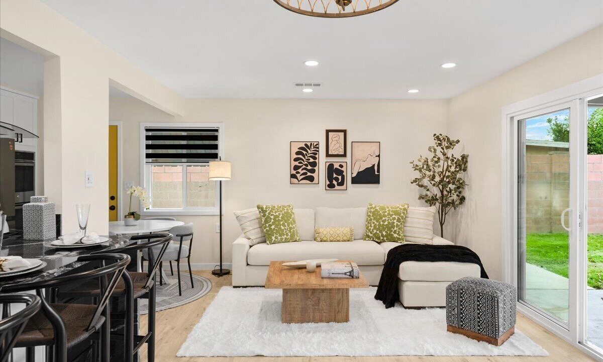 Photo of Livingroom in Southwest Anaheim